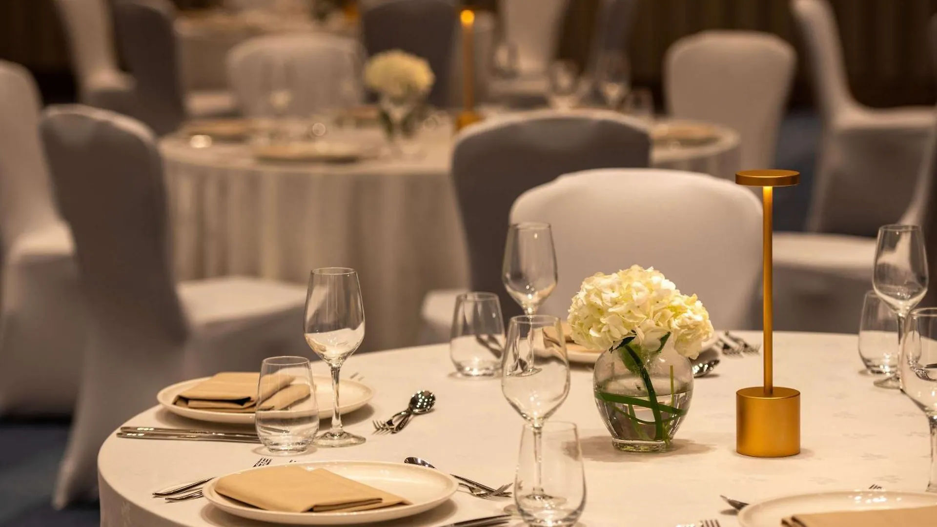 فندق Novotel Riyadh Sahafa